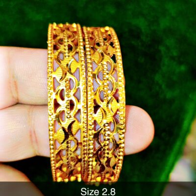 Shiny Golden Bangles – Non-Tarnish, Premium Quality Artificial Jewelry